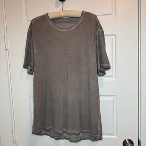 lululemon athletica Gray Short Sleeve Tee